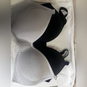 Parisian Works Elegant Black and Gray Bra